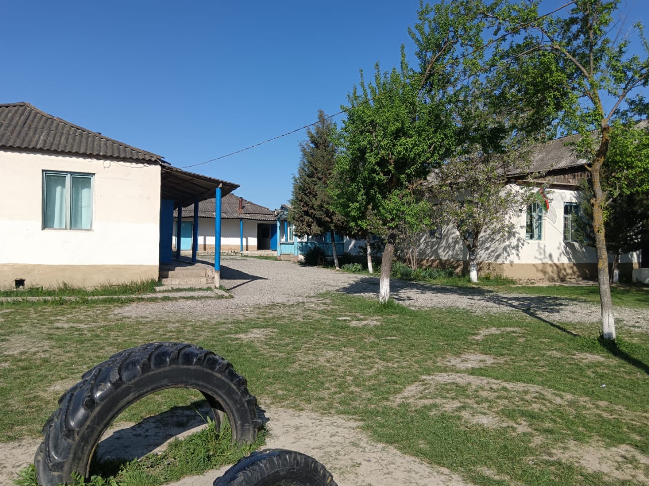 Xaçmaz rayonu Əhmədoba kənd İsmət Rəsulov adına tam orta məktəb