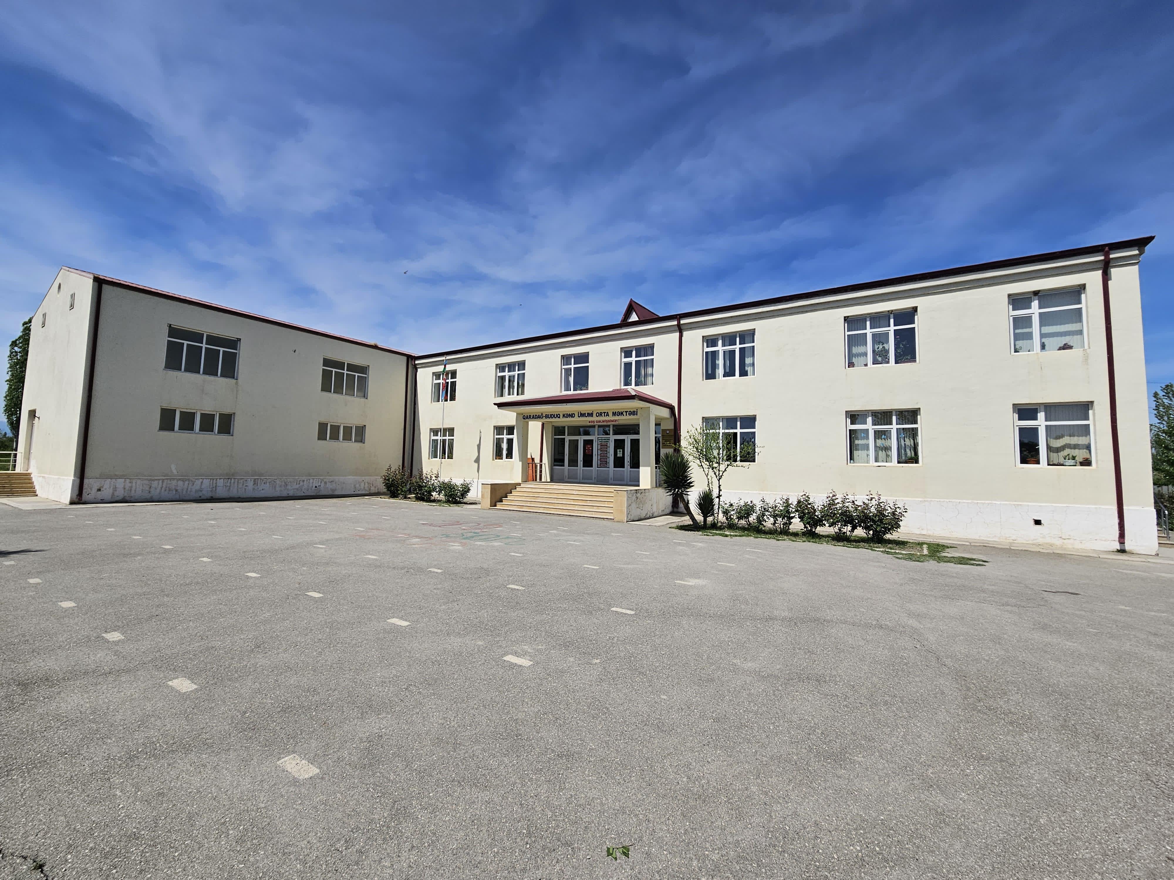 Xaçmaz rayonu Qaradağ-buduq kənd ümumi orta məktəb