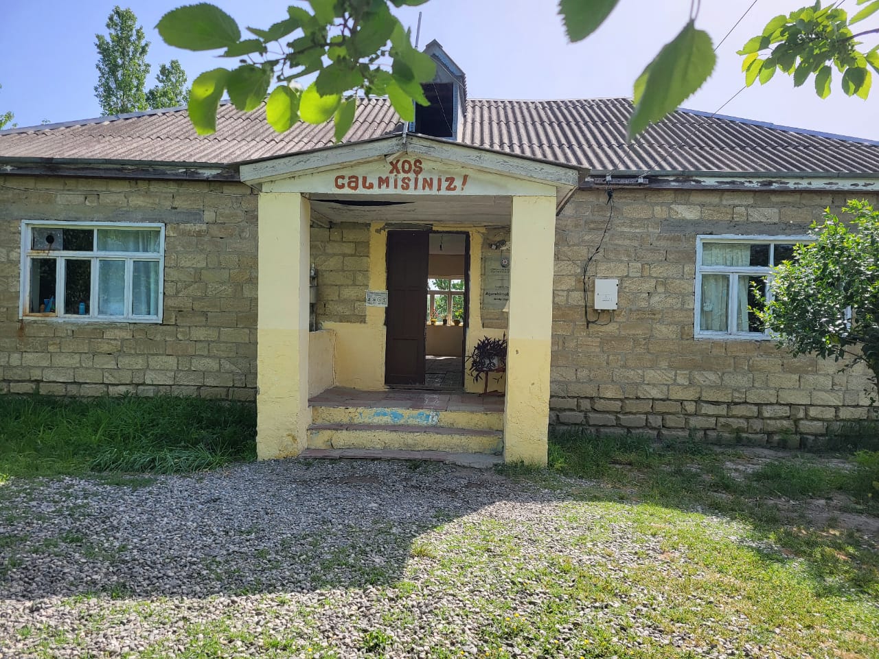 Xaçmaz rayonu Ağarəhimoba kənd ibtidai məktəb