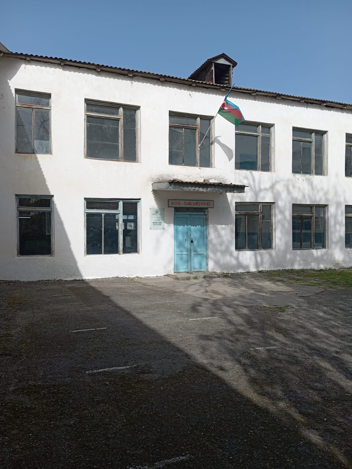 Qusar rayon Şirvanlı kənd tam orta məktəbi