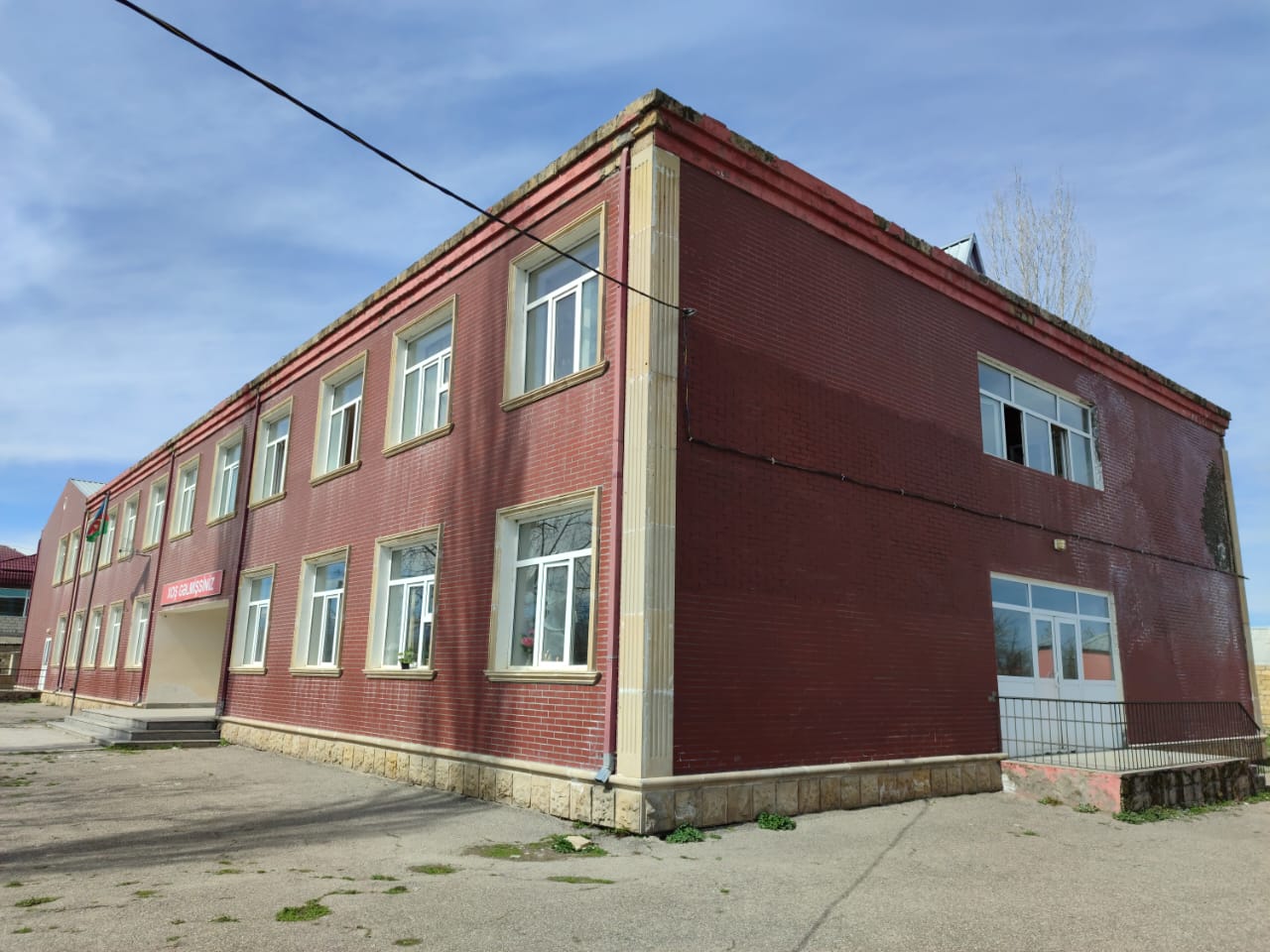 Quba rayon Mirzəqışlaq kənd tam orta məktəbi