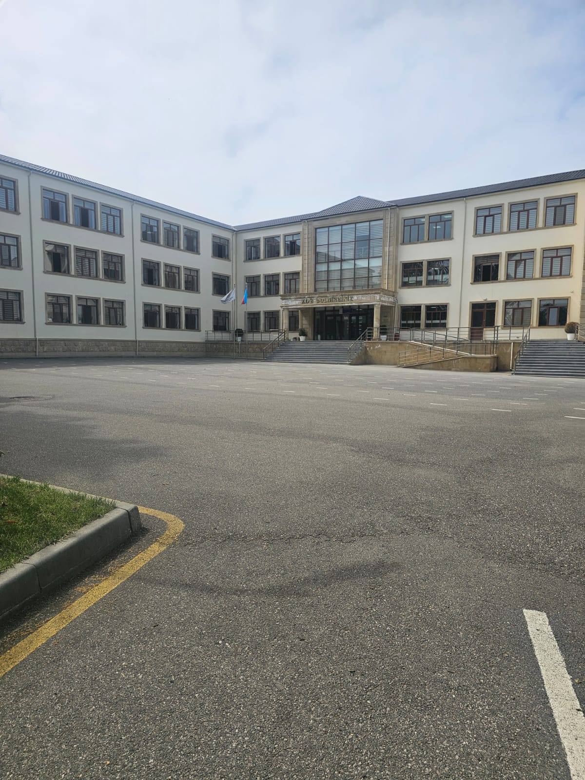 II Nügədi kənd O.Məmmədov adına 1 nömrəli tam orta məktəb