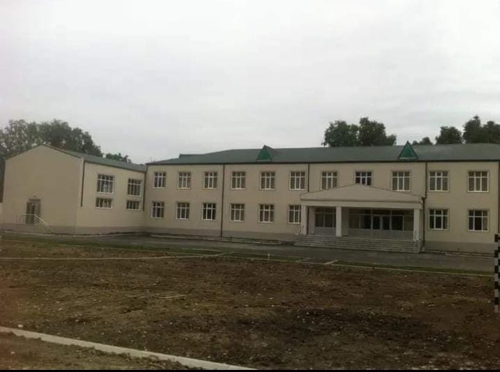 Məckəxacə kənd İsmət İbadullayev adına tam orta məktəb