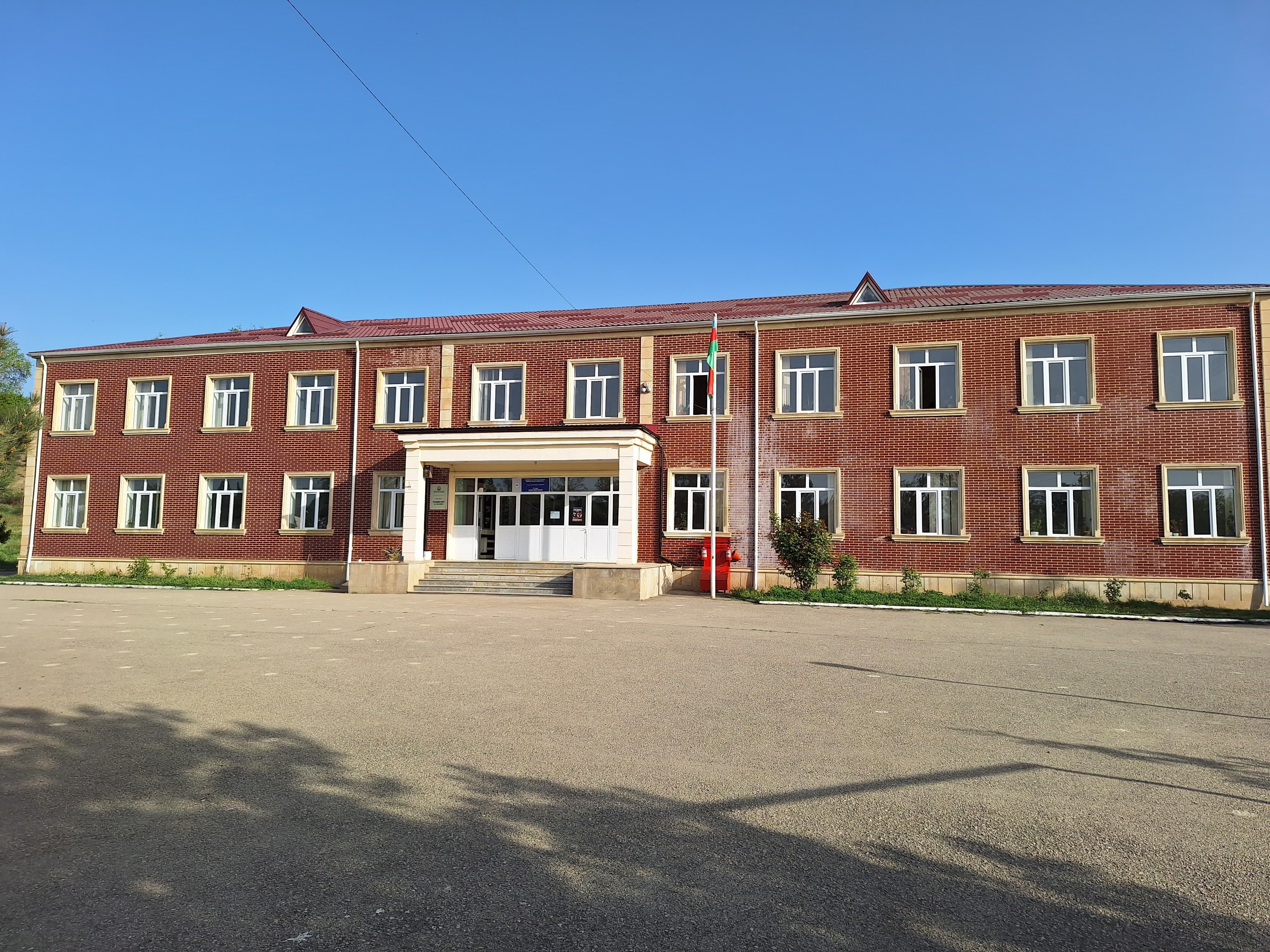 Qusar rayon Bədişqala kənd tam orta məktəb