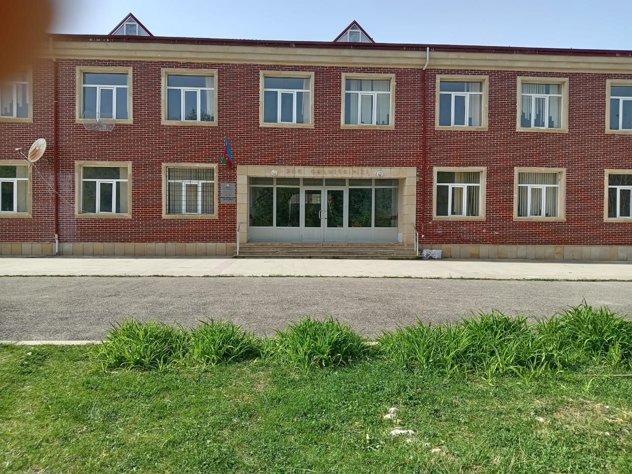 Qusar rayon Böyük Muruq kənd tam orta məktəb