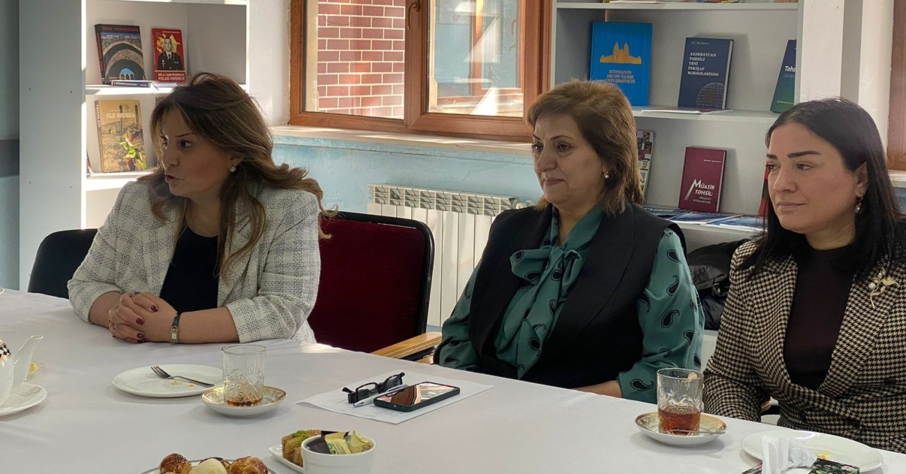Ümumi təhsil müəssisələrinin rəhbərlərinin iştirakı ilə görüş təşkil edilmişdir.