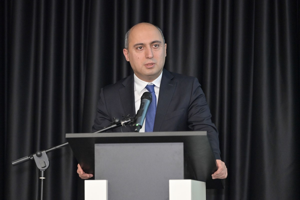 “Azərbaycan məktəbi” jurnalının 100 illik yubileyi münasibətilə tədbir keçirilib.