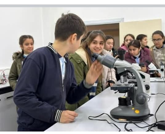 Xaçmaz Rayonunda Şagirdlərin Meyvəçilik və Çayçılıq İnstitutuna Ekskursiyası