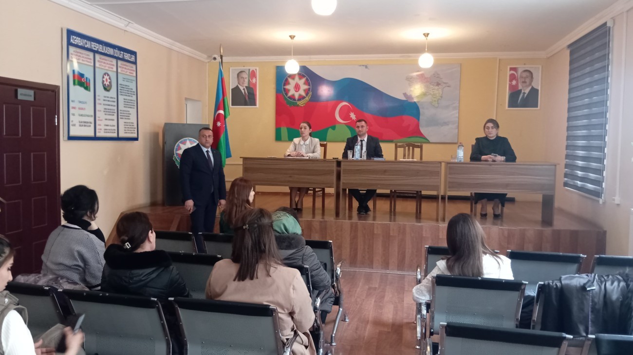 Təhsilverənlərin sertifikatlaşdırması ilə bağlı görüşlər keçirilib