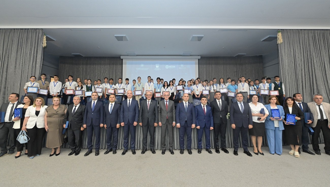 “BilBacar” müsabiqəsinin qaliblərinin mükafatlandırılması mərasimi keçirilib.