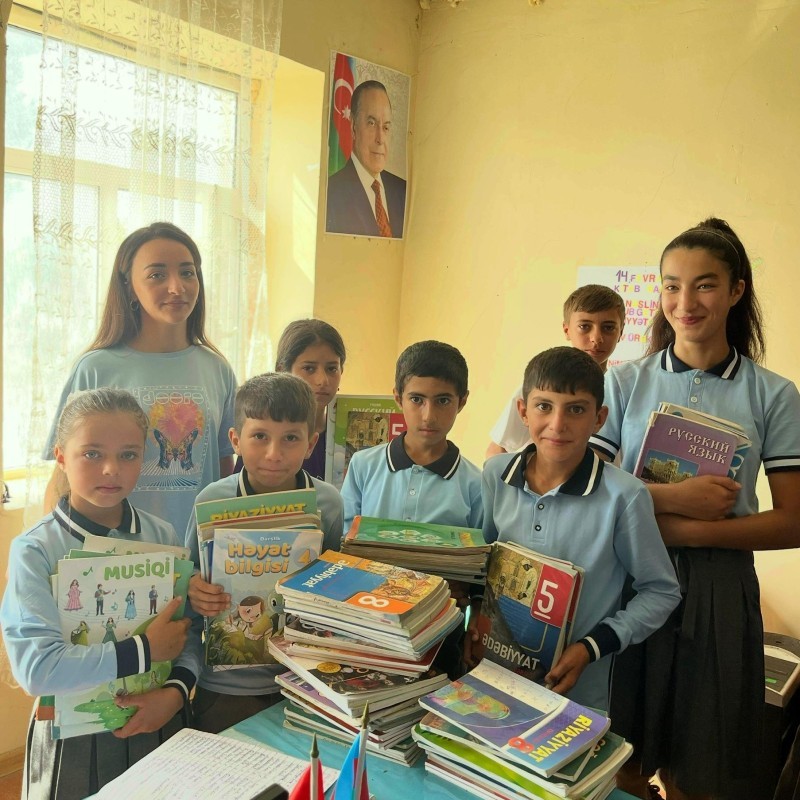 Məktəblərdə hazırlıq işləri sürətlə gedir