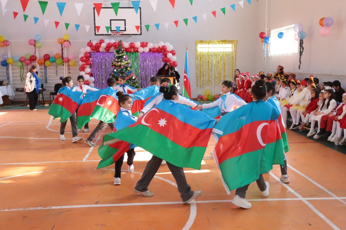 Dünya Azərbaycanlılarının Həmrəyliyi Günü münasibətilə tədbir keçirilib