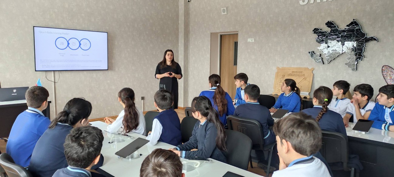 Fənn aylığı keçirilir